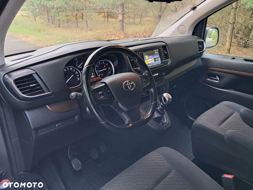 Toyota ProAce 1,5-l-D-4D L1 (8-Si.) Verso Family Comfort - 8