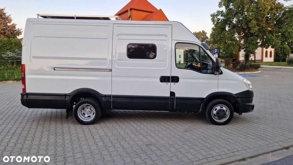 Iveco DAILY 35C13 Klima Elektryka Tempomat Na Bliźniaku Furgon 3os. Hak Serwis - 32