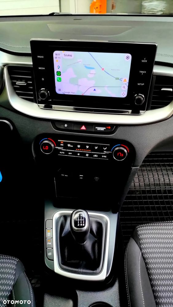 Kia Ceed 1.5 T-GDI M - 15