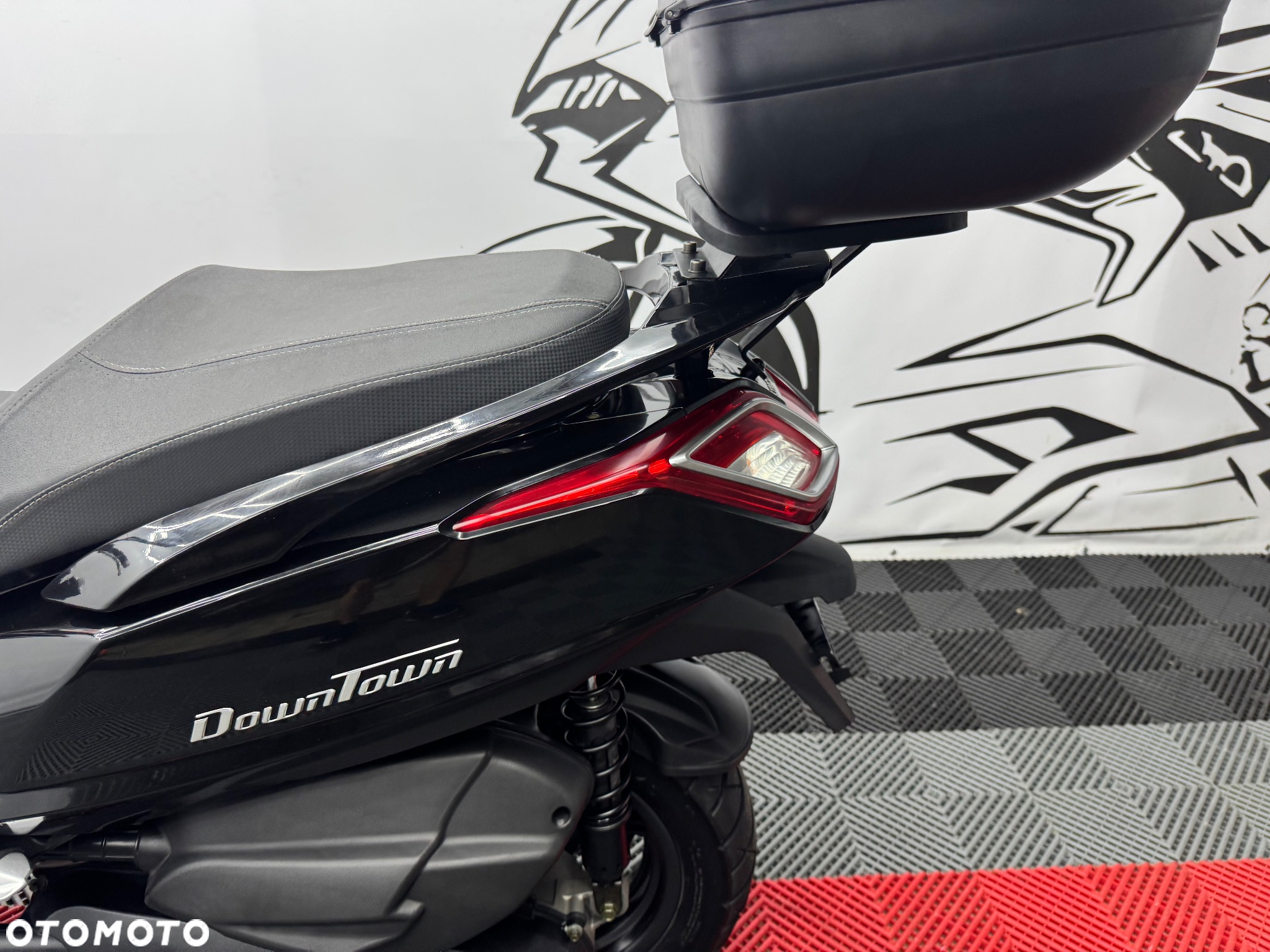 Kymco Downtown - 17