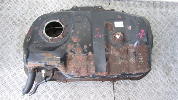 MITSUBISHI OUTLANDER III 2.2 ZBIORNIK PALIWA 12-