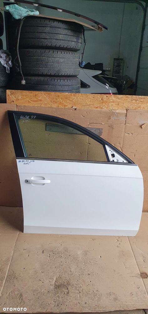 Drzwi prawy przód przednie prawe Audi A4 B8 LY9C - 1