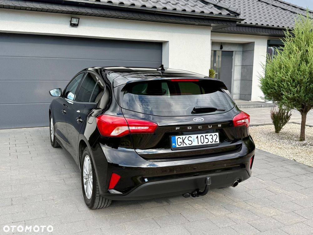 Ford Focus 1.5 EcoBlue Start-Stopp-System TITANIUM DESIGN - 30