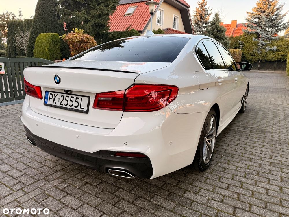 BMW Seria 5 518d M Sport - 7