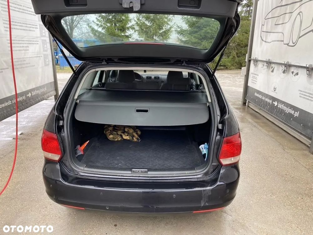 Volkswagen Golf 1.9 TDI DSG GT Sport - 6