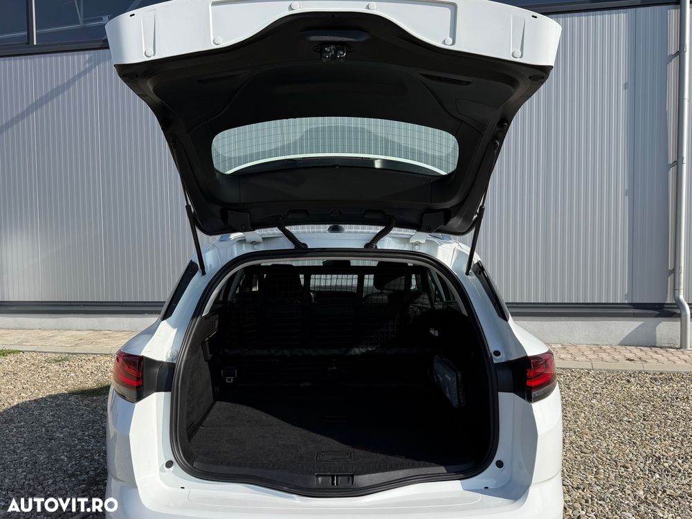 Renault Megane BLUE dCi 115 BUSINESS EDITION - 21