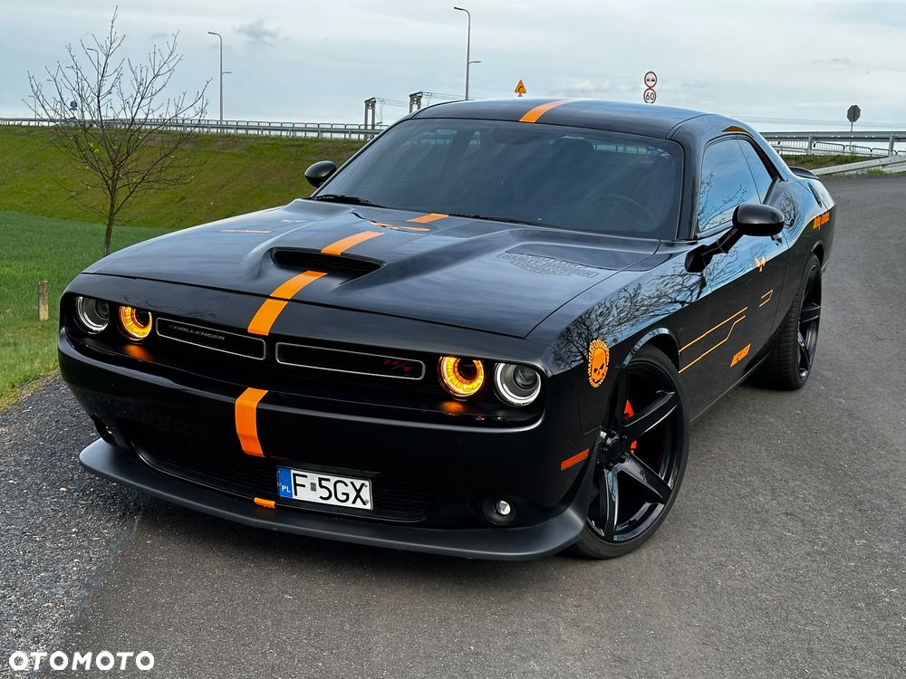 Dodge Challenger 5.7 R/T - 1