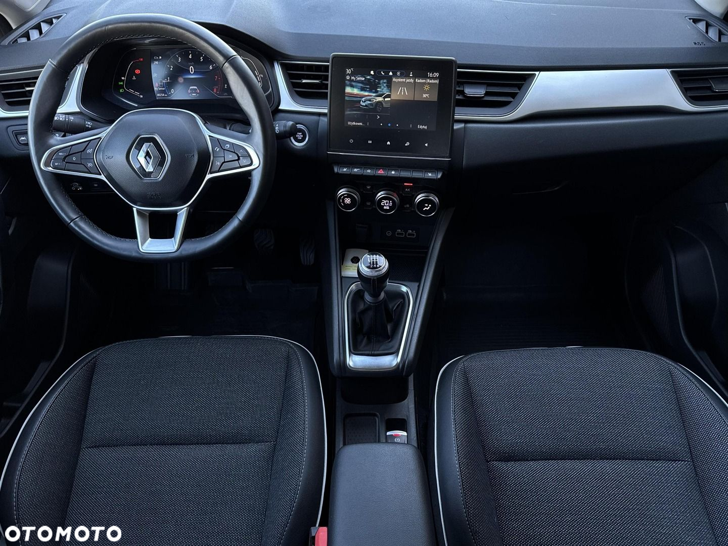 Renault Captur - 14