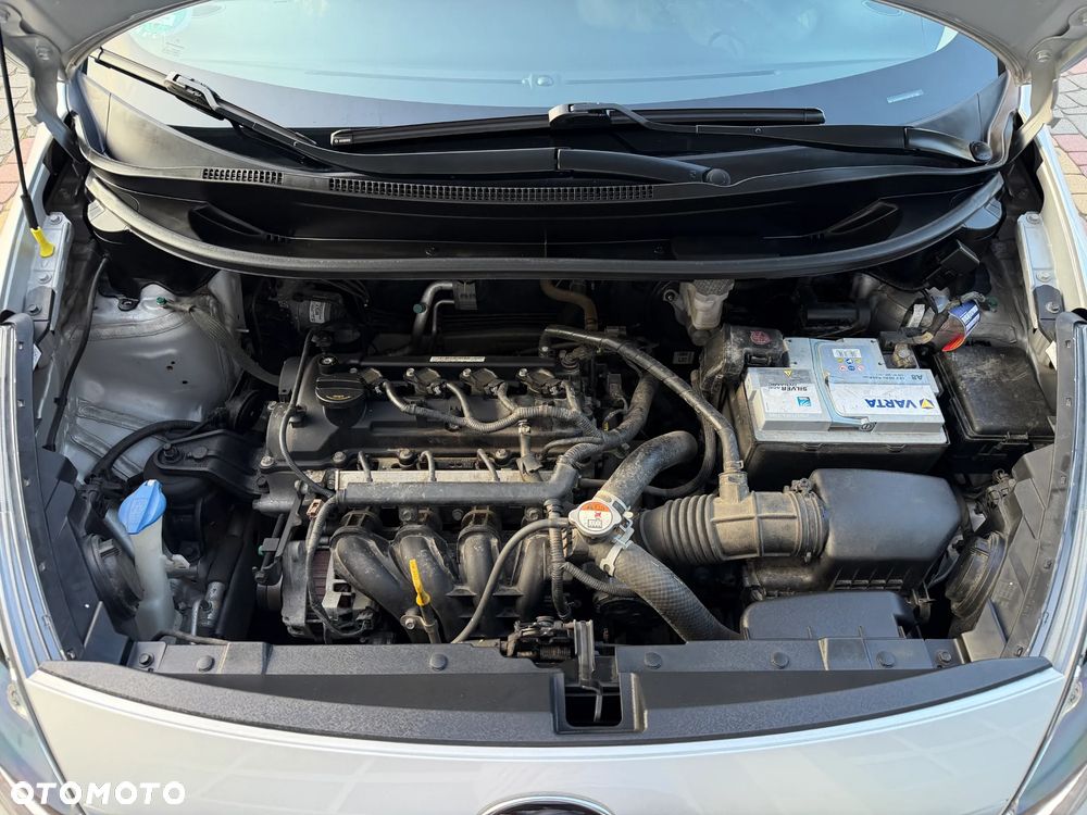 Kia Rio 1.2 ISG Uefa Euro 2016 - 20