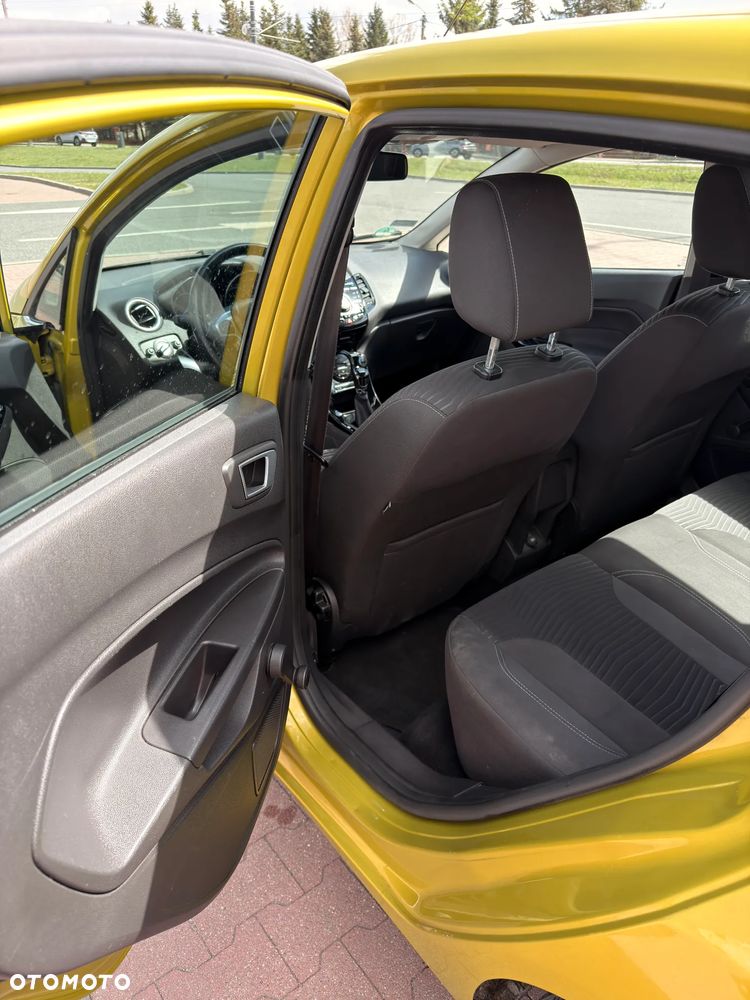 Ford Fiesta 1.0 EcoBoost STart-Stop Titanium - 16