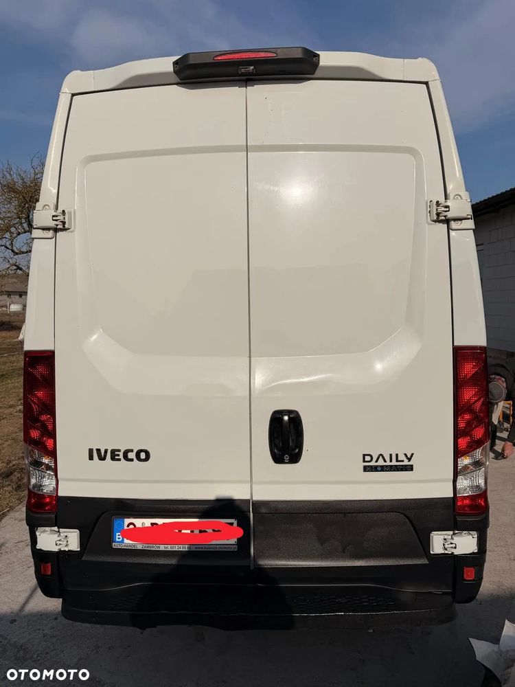 Iveco 35s15 - 3