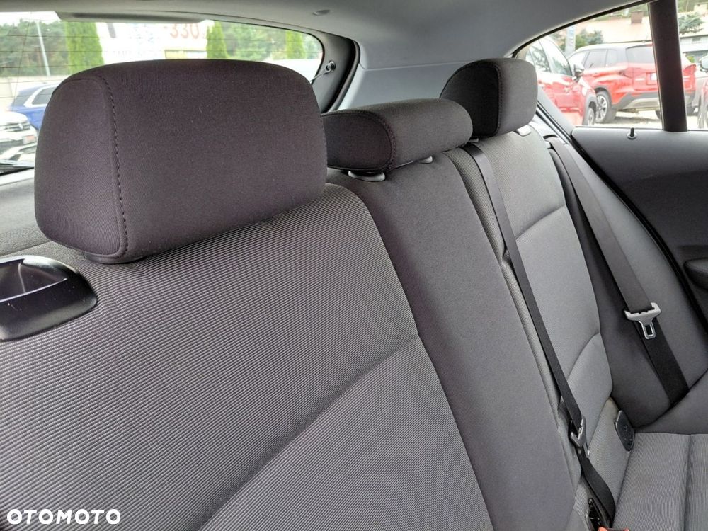 BMW Seria 1 - 15