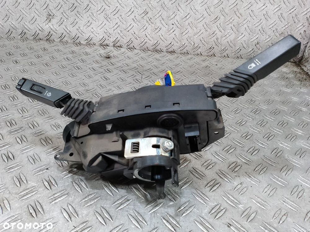 PRZEŁĄCZNIK ZESPOLONY OPEL VECTRA C 13162134 DL 1.8 - 5