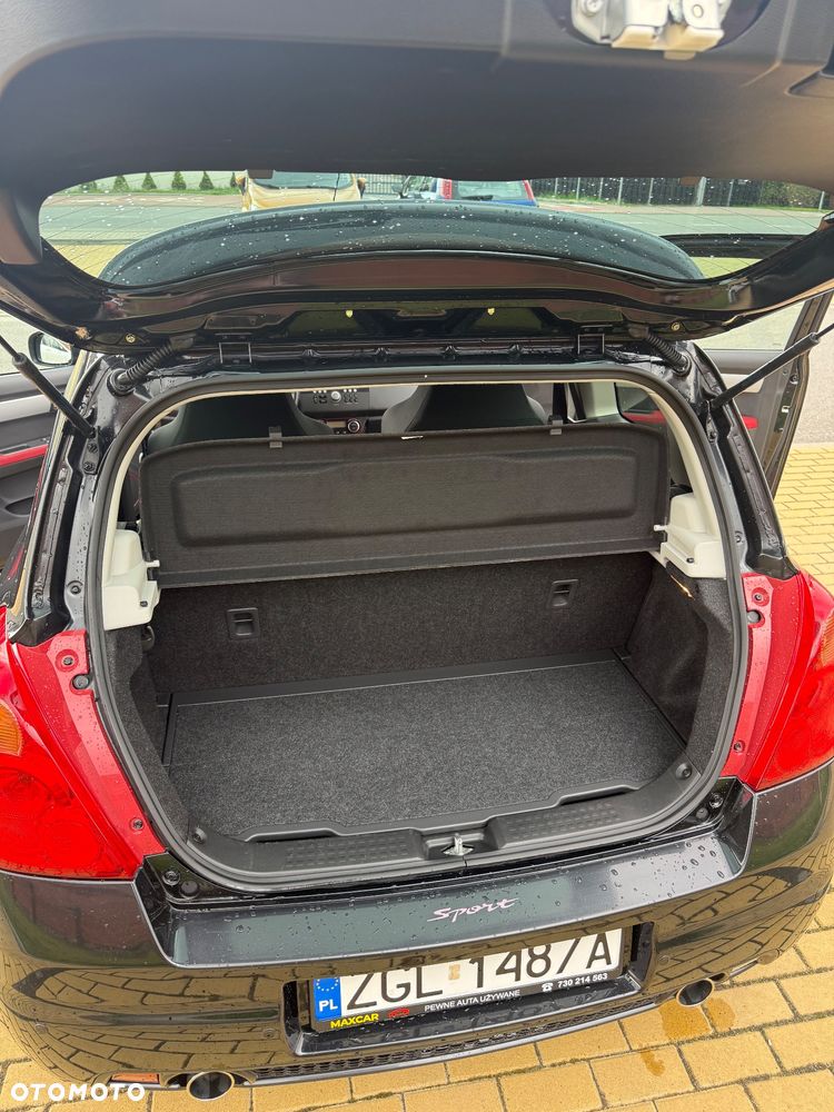 Suzuki Swift 1.6 Sport Rock am Ring - 31