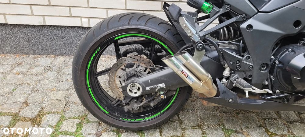 Kawasaki Ninja 1000 SX - 17