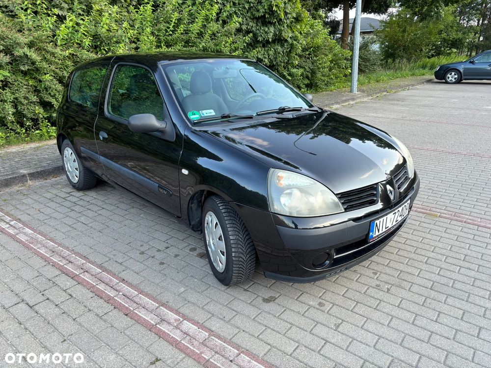 Renault Clio - 1