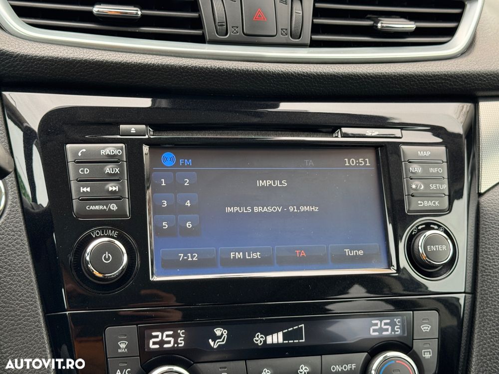 Nissan Qashqai 1.6 DCI Xtronic TEKNA+ - 30