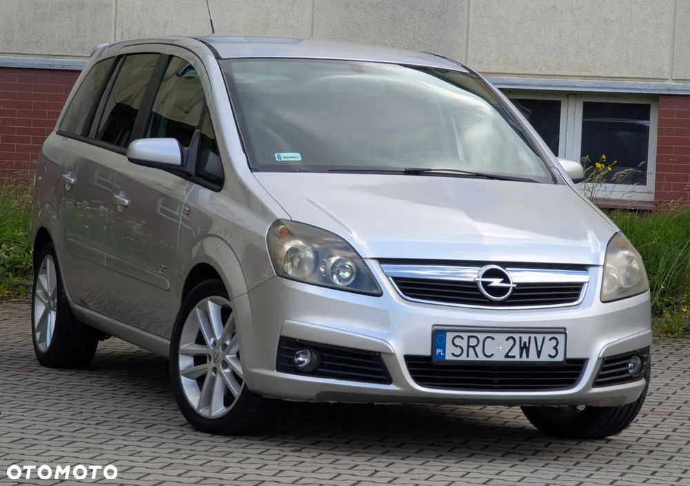 Opel Zafira 1.9 CDTI Sport - 9