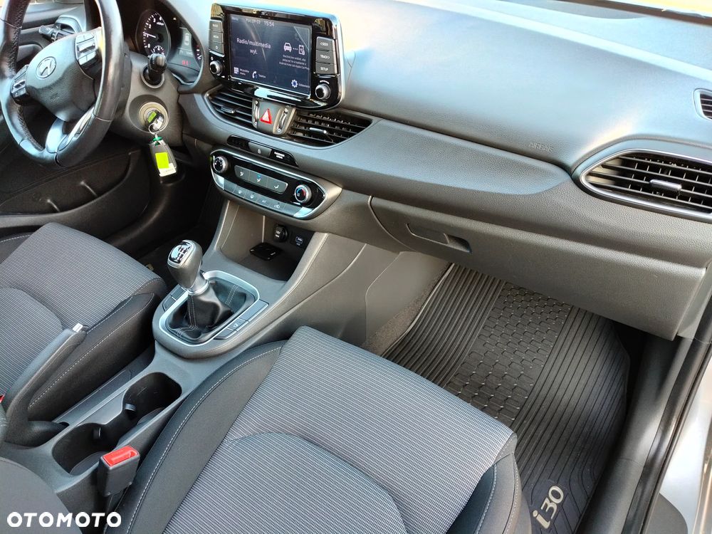Hyundai i30 1.0 T-GDI Modern - 8