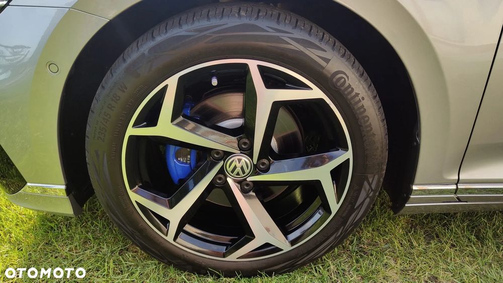 Volkswagen Passat ver-variant-1-4-tsi-plug--in--hybrid-dsg-gte - 36