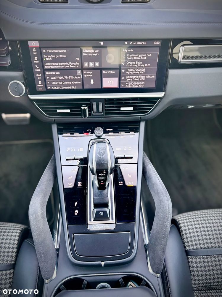 Porsche Cayenne - 20