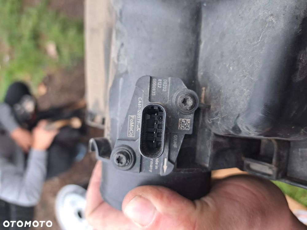 Obudowa filtra powietrza Ford Transit Custom przepływomierz powietrza CA61-12B579-AA GK21-9643-AA pokrywa górna dekiel filtra powietrza - 3