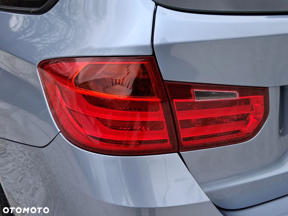 BMW Seria 3 318d DPF - 19