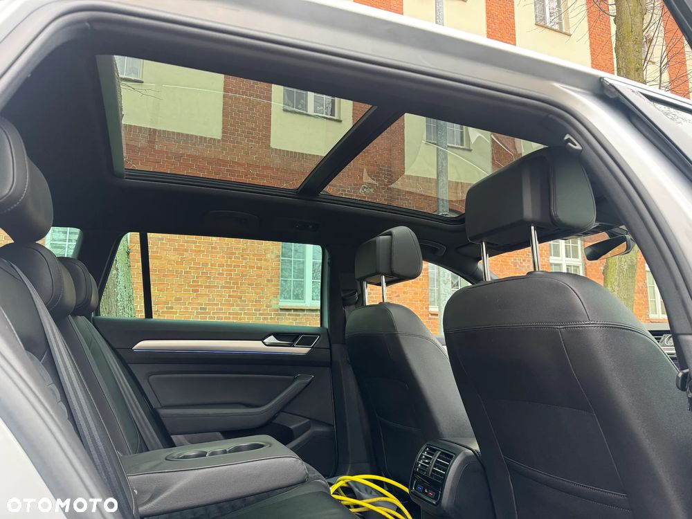 Volkswagen Passat ver-1-4-tsi-plug--in-hybrid-gte-dsg - 28