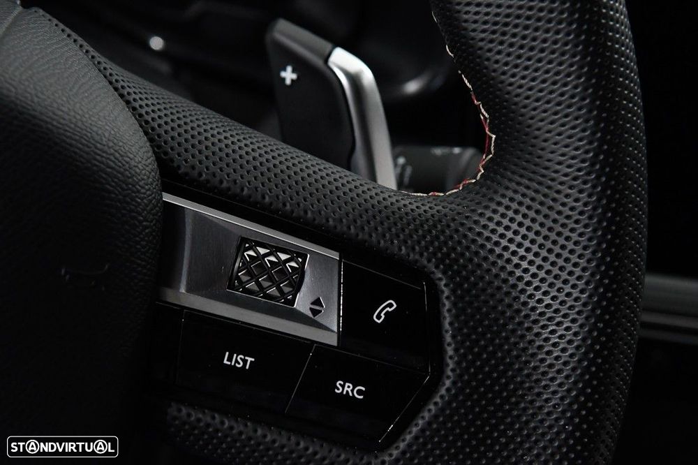 DS DS7 Crossback - 19