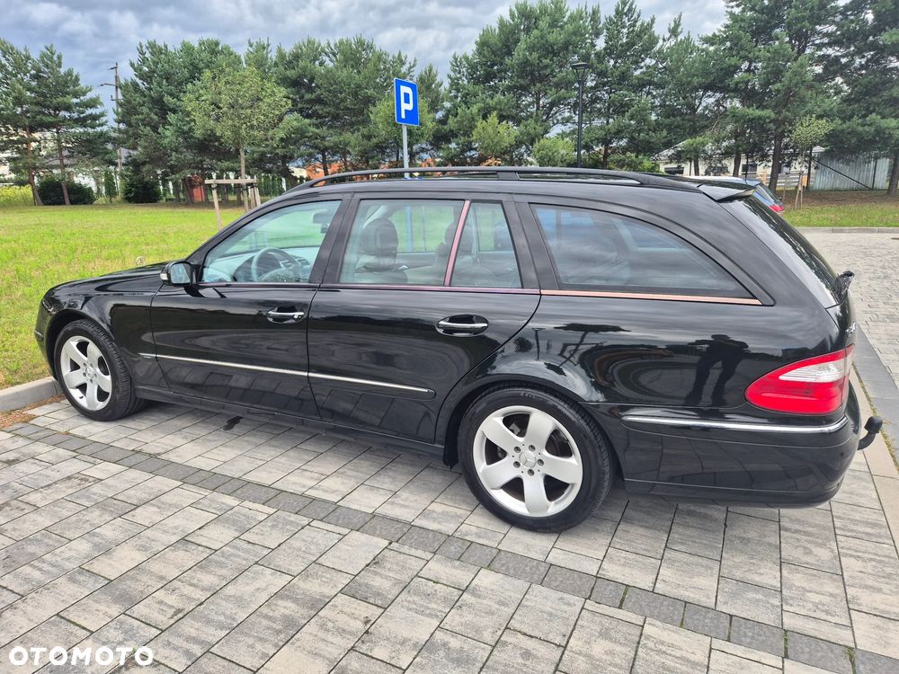 Mercedes-Benz Klasa E 240 4-Matic T Avantgarde - 7