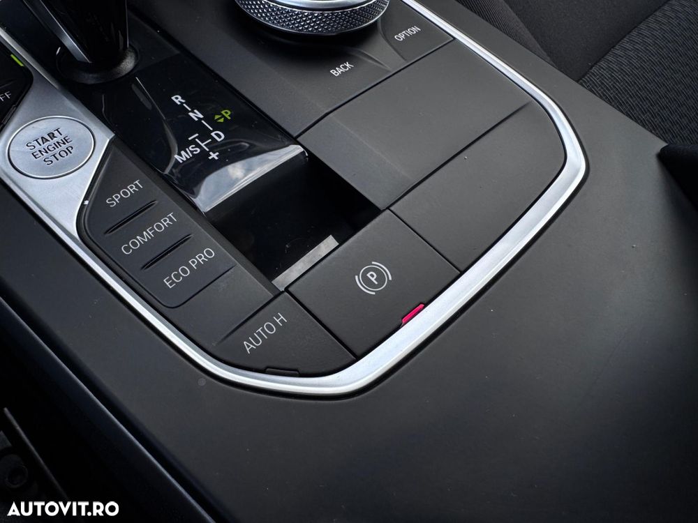 BMW Seria 1 - 15