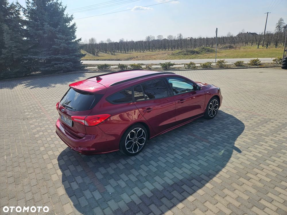 Ford Focus 1.5 EcoBoost Titanium ASS - 12