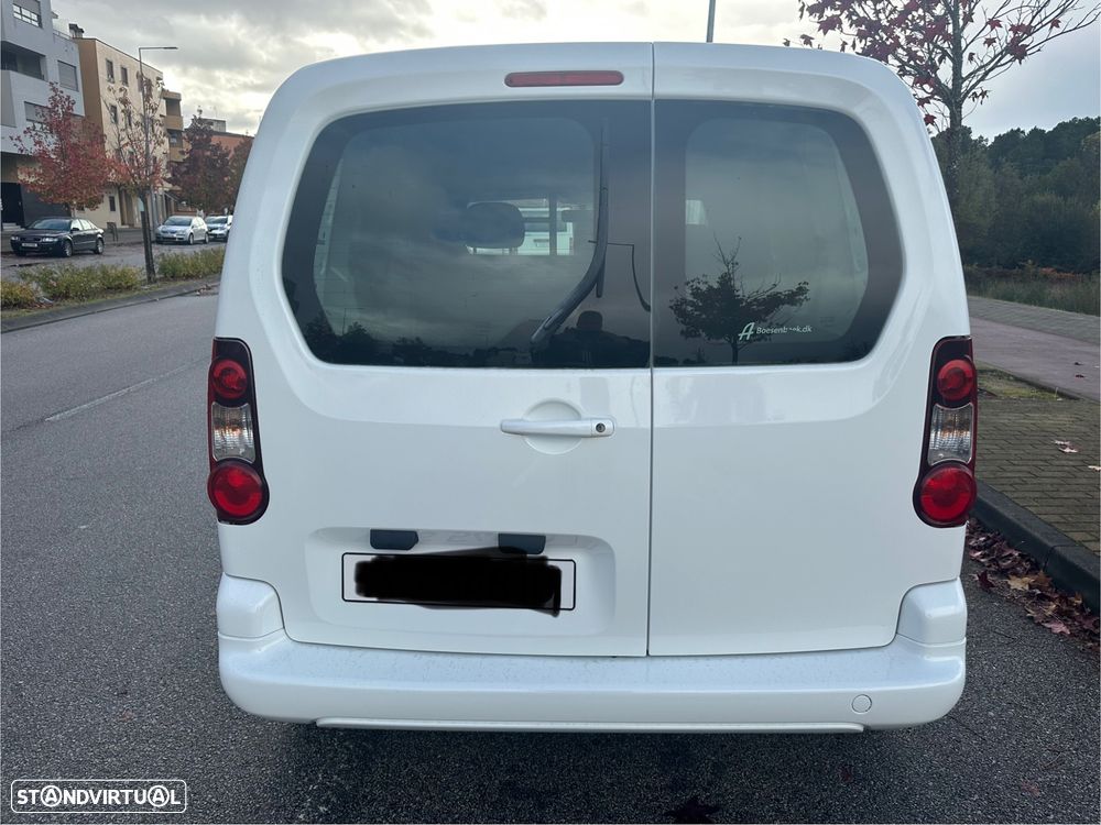 Peugeot Partner 1.6 HDI Automática - 6