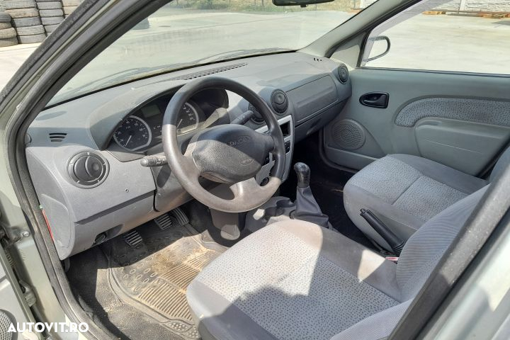 Rampa injectoare R9144Z070A 8200379933 R9144Z070A 8200379933 Dacia Lo - 10