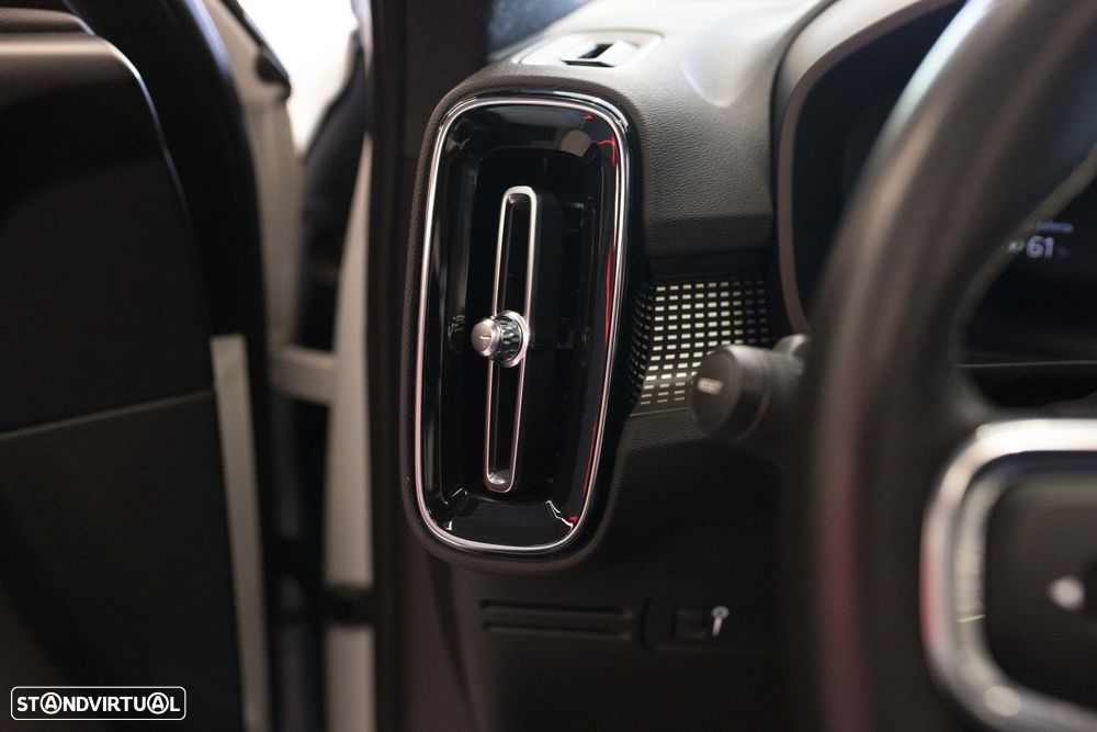 Volvo XC 40 P8 AWD Recharge RDesign - 23