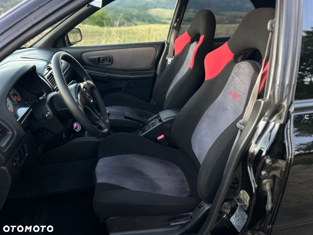 Subaru Impreza 2.0 GT - 18