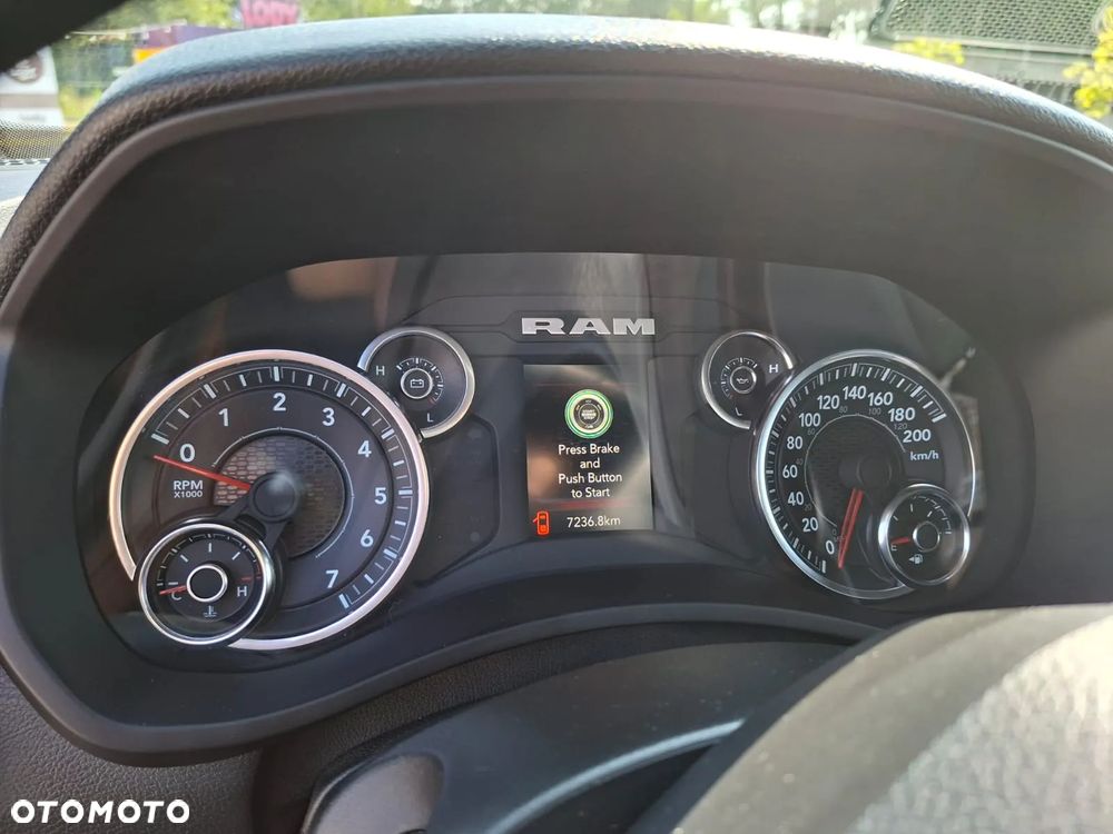 RAM 2500 - 14