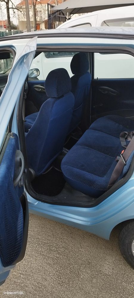 Fiat Punto 1.2 16V HLX - 6