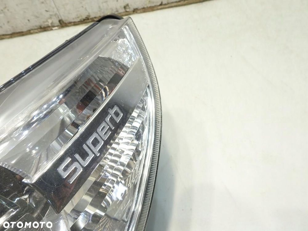 LAMPA LEWY PRZÓD SKODA SUPERB II 3T1941015A - 3