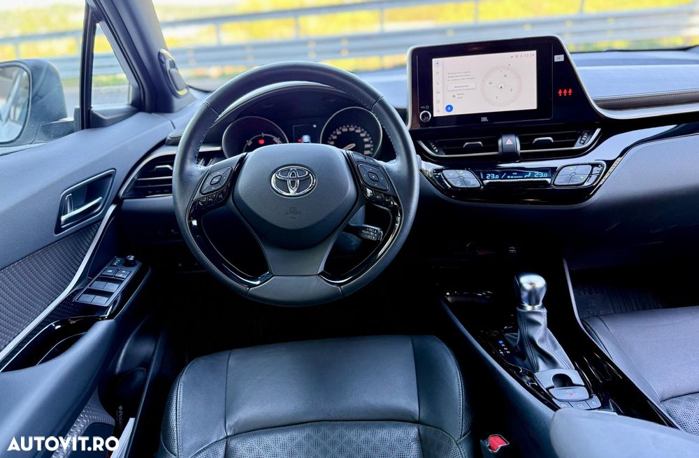 Toyota C-HR 2.0 HSD 184 CP 4x2 CVT C-ult Style bi-tone - 5