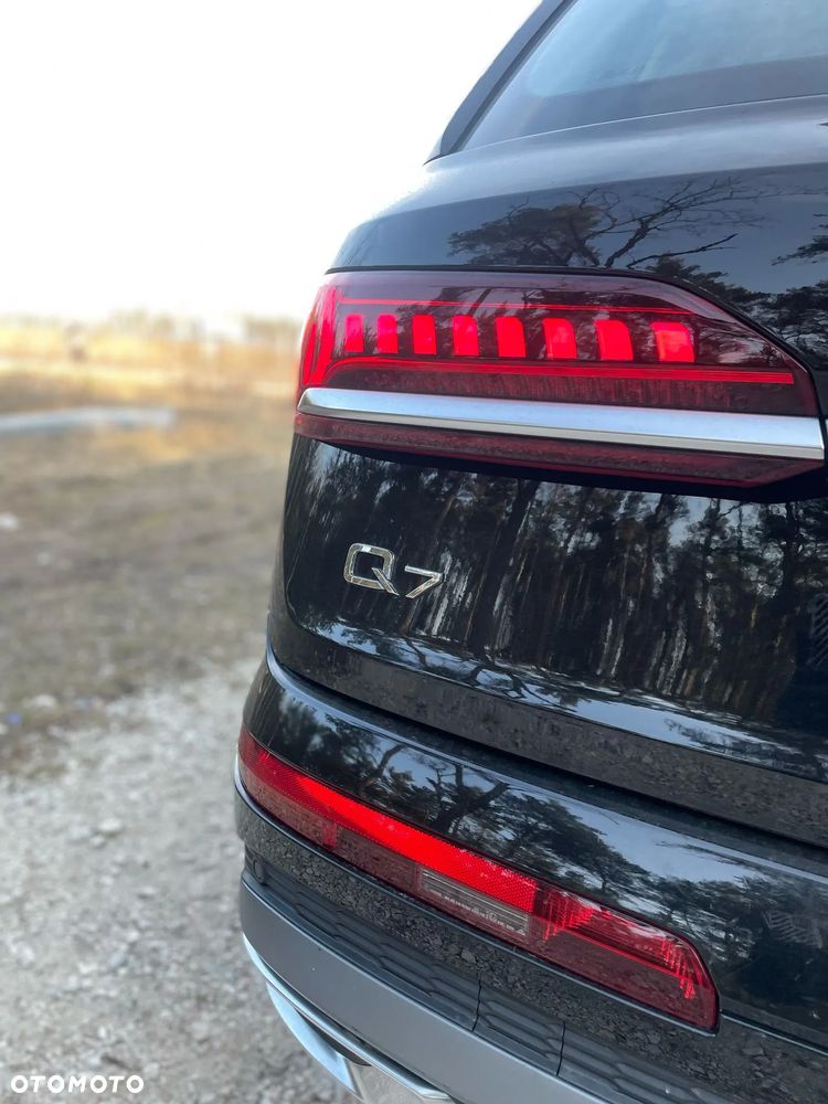 Audi Q7 2020 photo 3