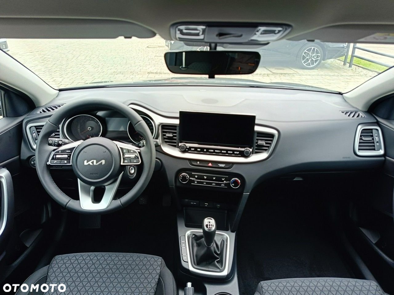 Kia Ceed - 15