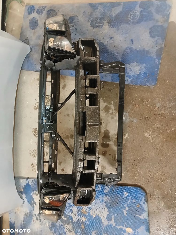Octavia III 3 Pas przedni belka kompletny maska zderzak LA7W - 10