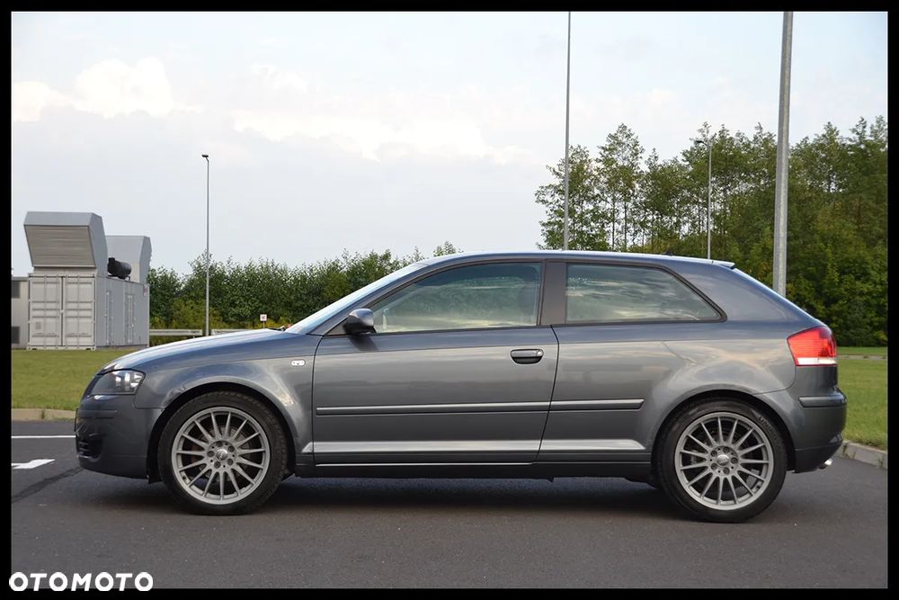 Audi A3 3-drzwiowe 1.9 TDI DPF S tronic Attraction - 28