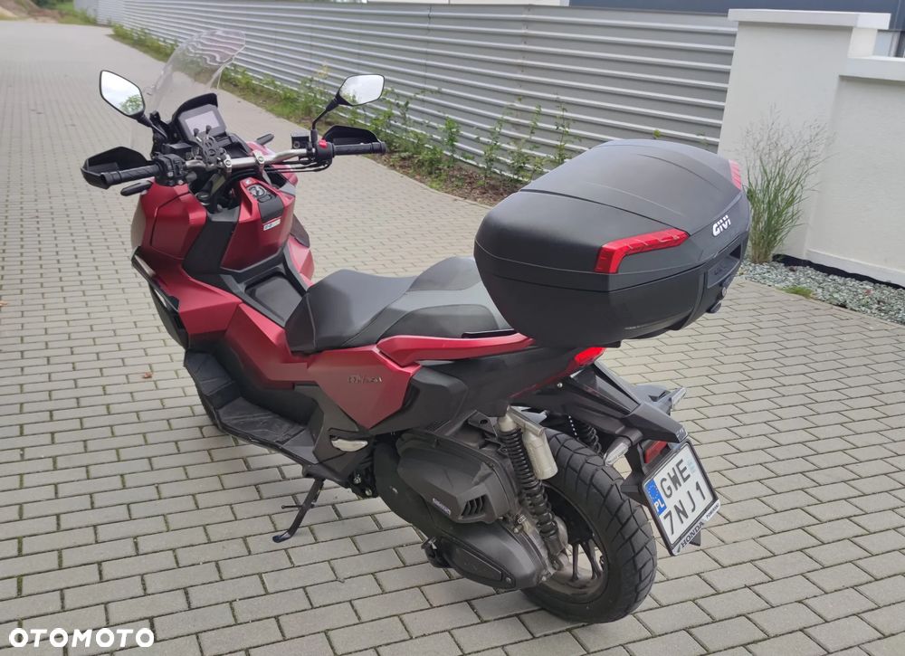 Honda ADV350 - 3