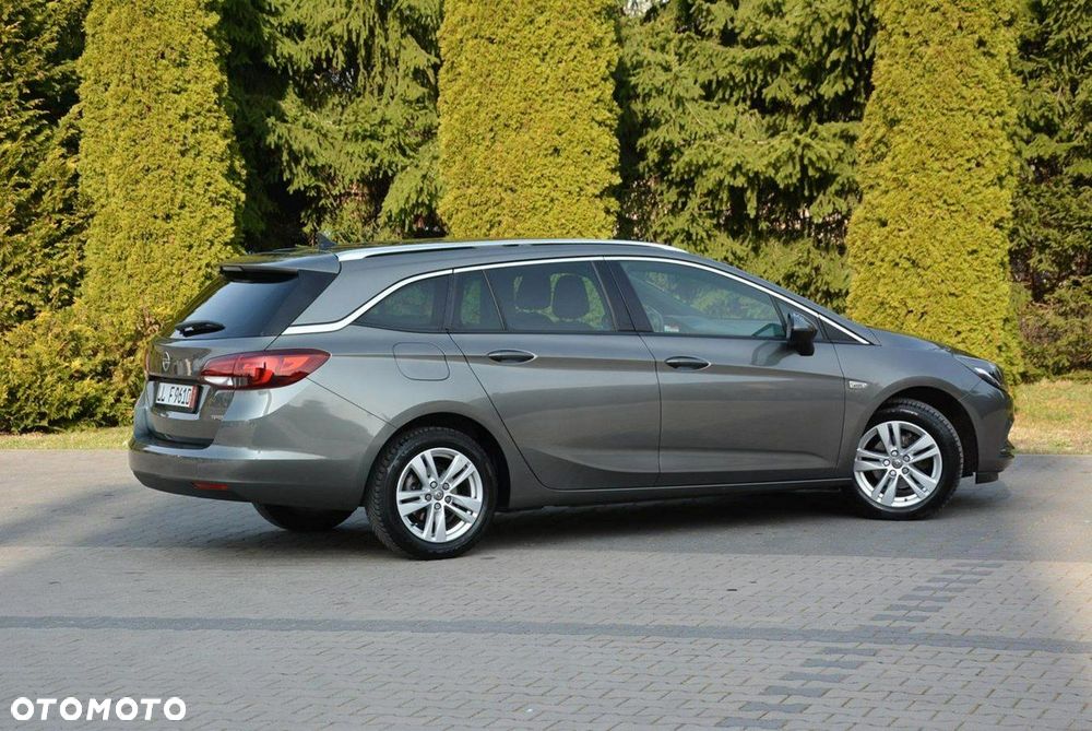 Opel Astra 1.4 Turbo Dynamic - 11