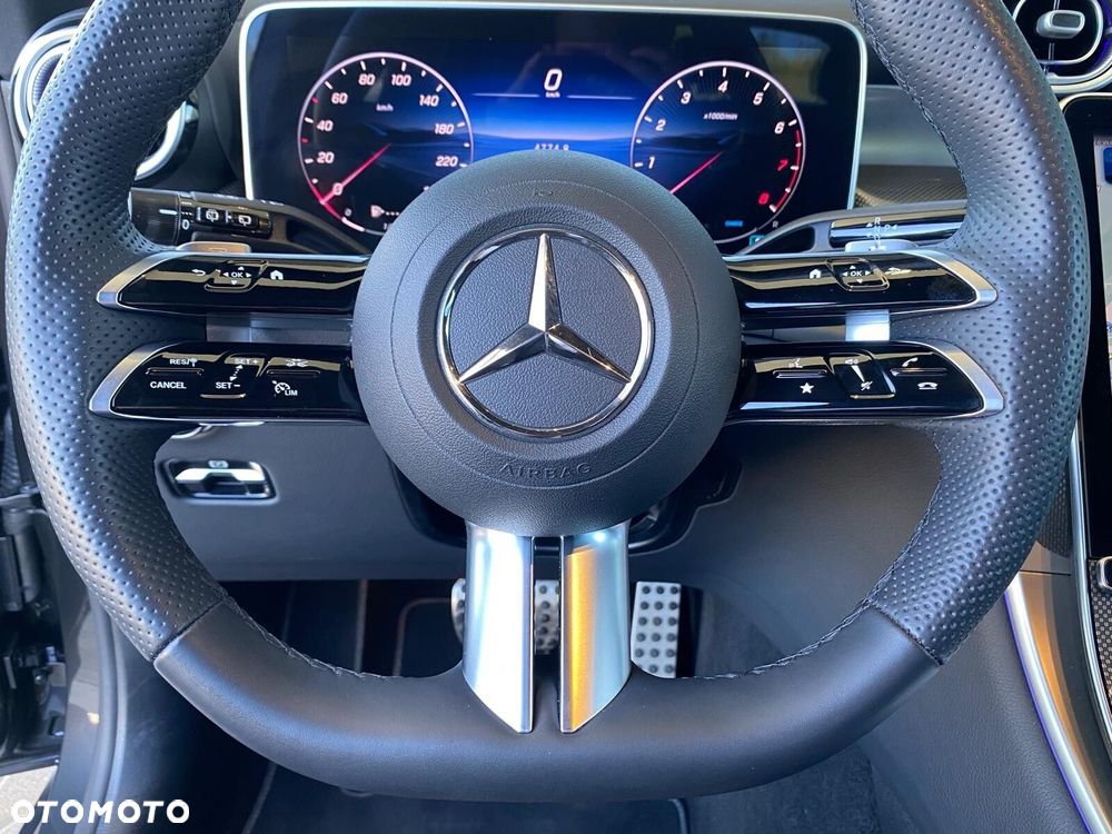 Mercedes-Benz GLC 200 mHEV 4-Matic AMG Line - 16