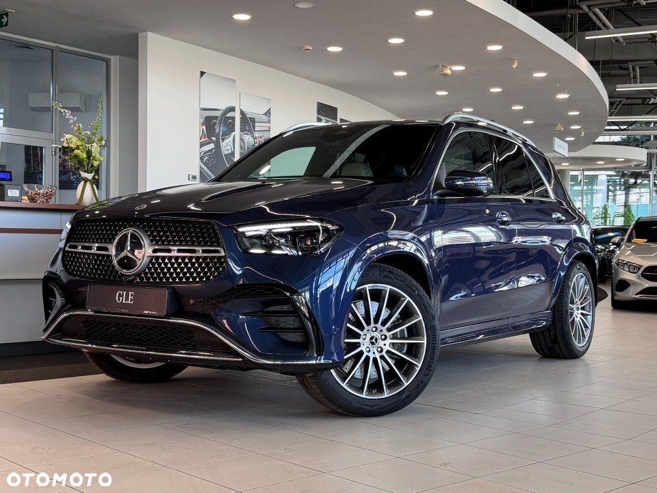 Mercedes-Benz GLE - 1