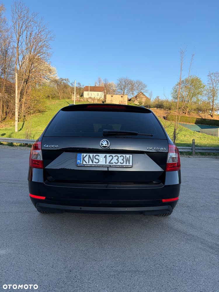 Skoda Octavia 2.0 TDI Style - 25