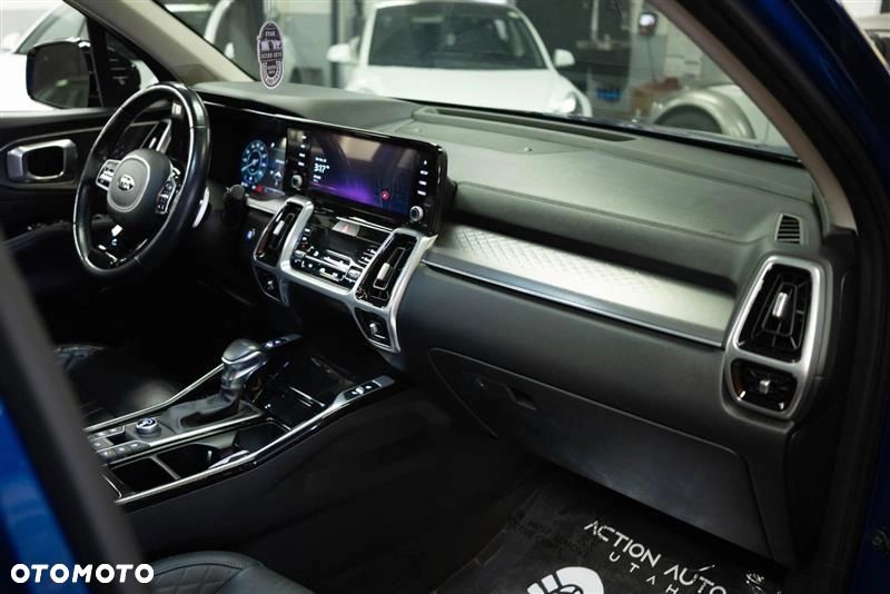 Kia Sorento - 9